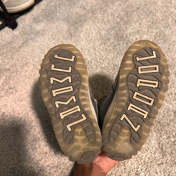 Jordan 11 Retro ‘Cool Gray’ - Picture 4 of 4